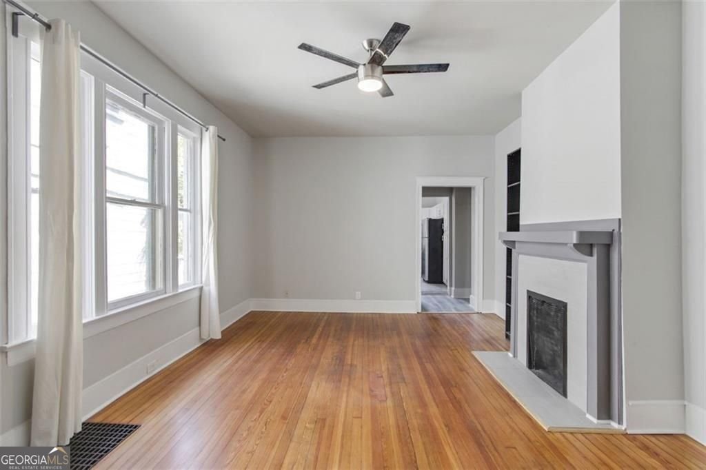 693 Myrtle Street Atlanta - 8