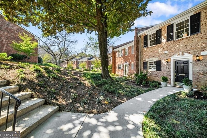 3050 Margaret Mitchell Drive Atlanta - 2