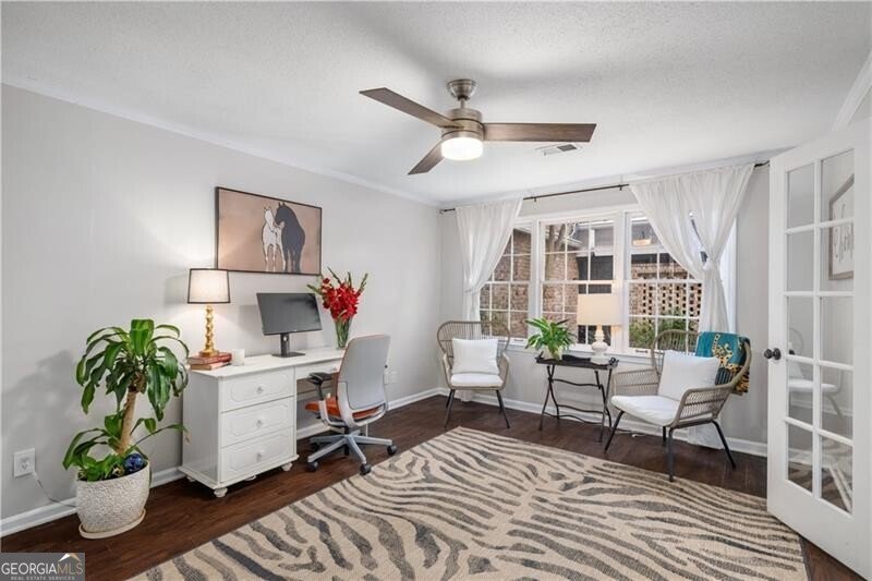 3050 Margaret Mitchell Drive Atlanta - 27