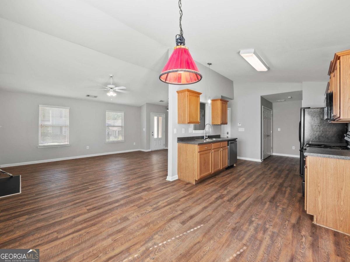 498 Walnut Woods Drive Braselton - 5