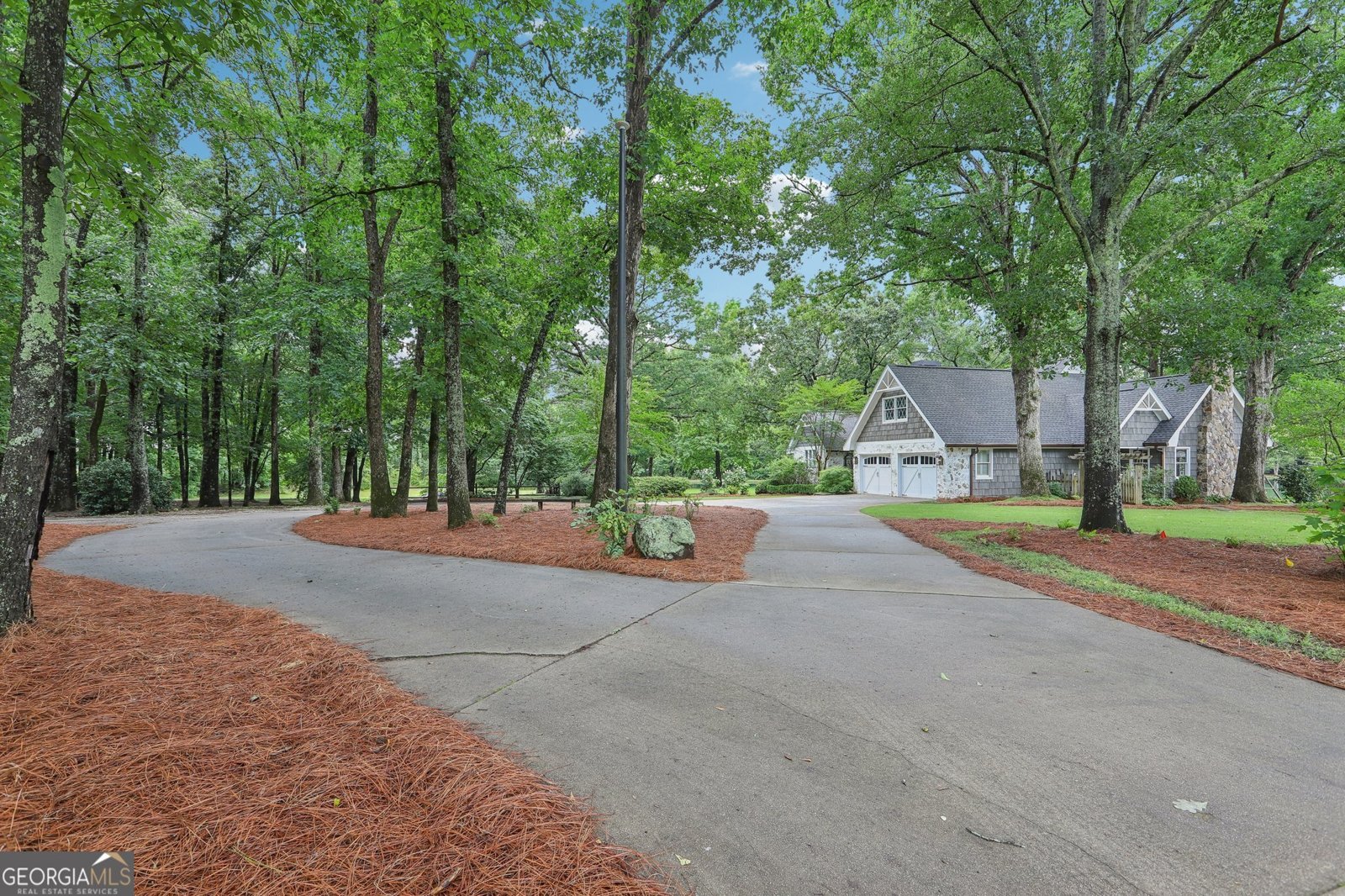 3612 Bill Gardner Parkway Locust Grove - 2