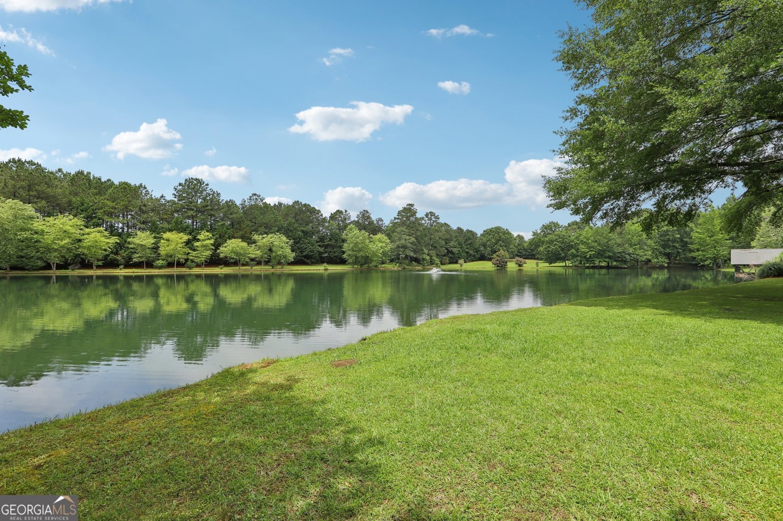 3612 Bill Gardner Parkway Locust Grove - 66