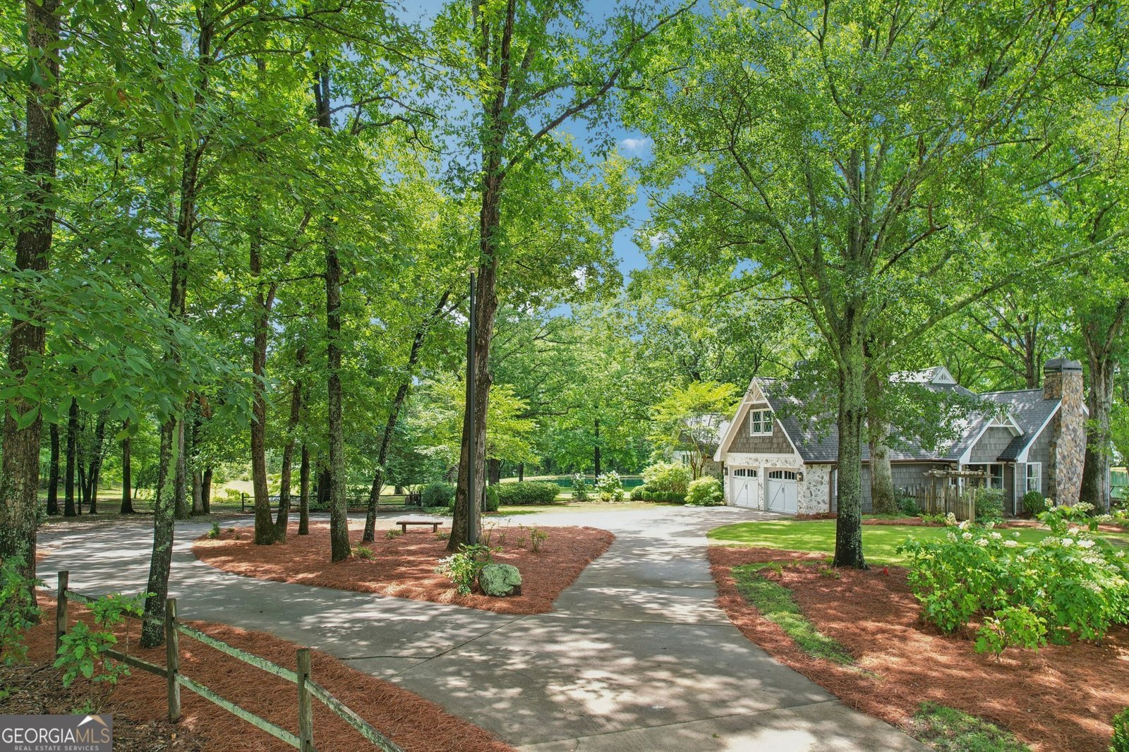 3612 Bill Gardner Parkway Locust Grove - 73