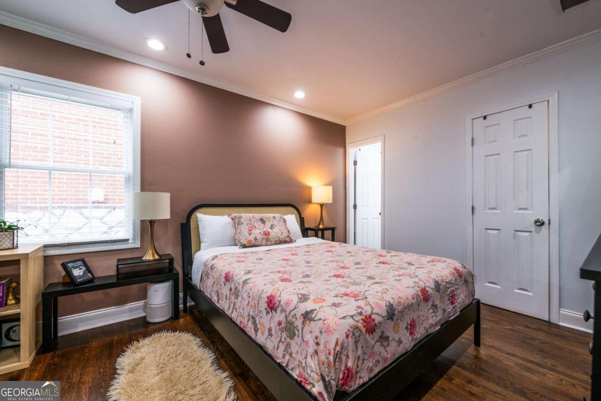 1760 Rogers Avenue Atlanta - 23