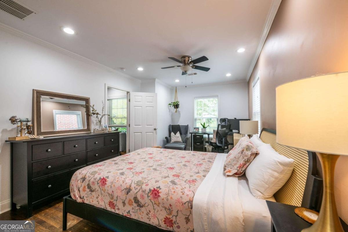 1760 Rogers Avenue Atlanta - 25