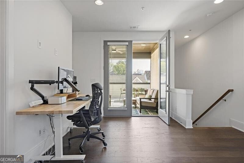 1332 Booth Avenue Atlanta - 17