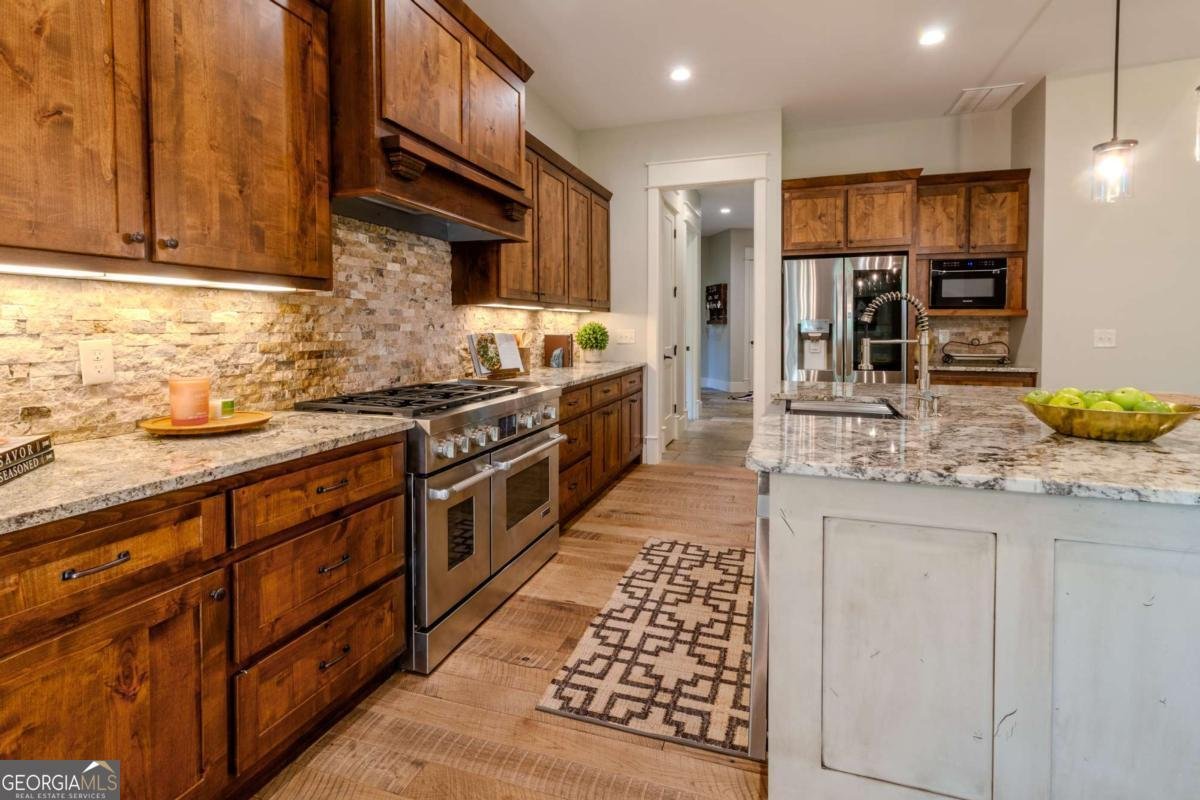 910 Miller Calhoun Road Dahlonega - 36