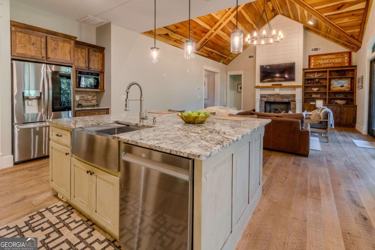 910 Miller Calhoun Road Dahlonega - 37