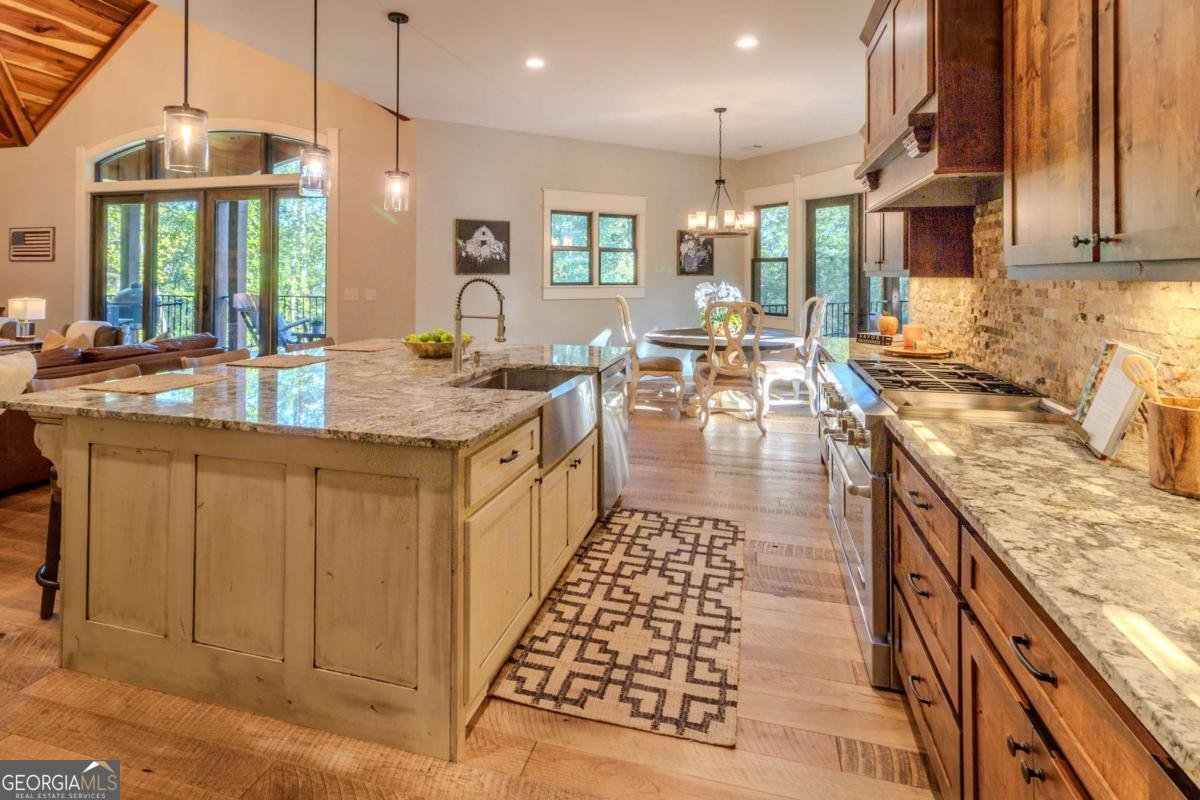 910 Miller Calhoun Road Dahlonega - 38