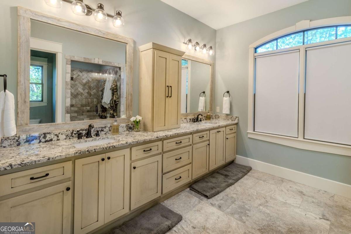 910 Miller Calhoun Road Dahlonega - 47