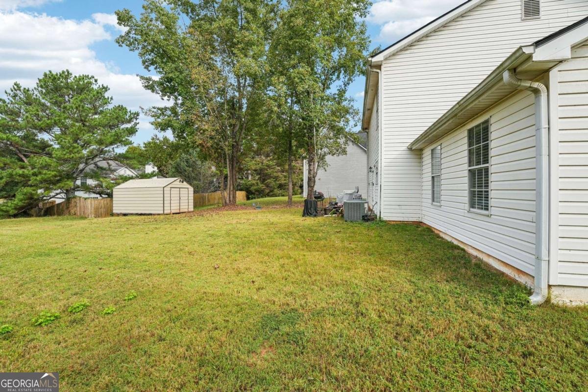 12203 Crestwood Court Fayetteville - 23
