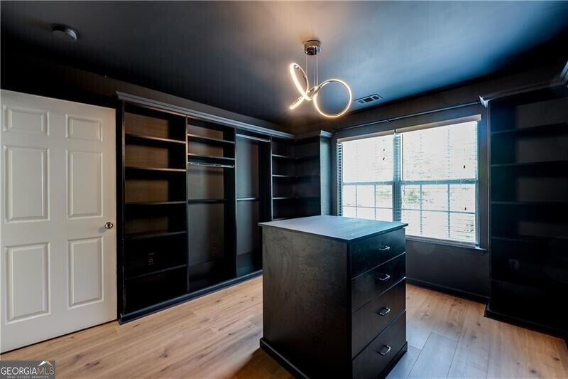 2546 Laurel Circle Atlanta - 25