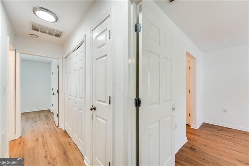 2546 Laurel Circle Atlanta - 26