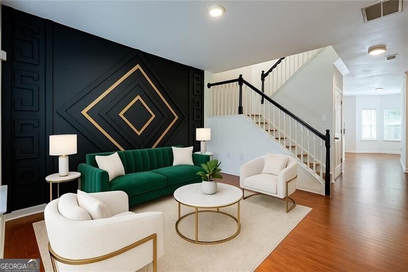 2546 Laurel Circle Atlanta - 3