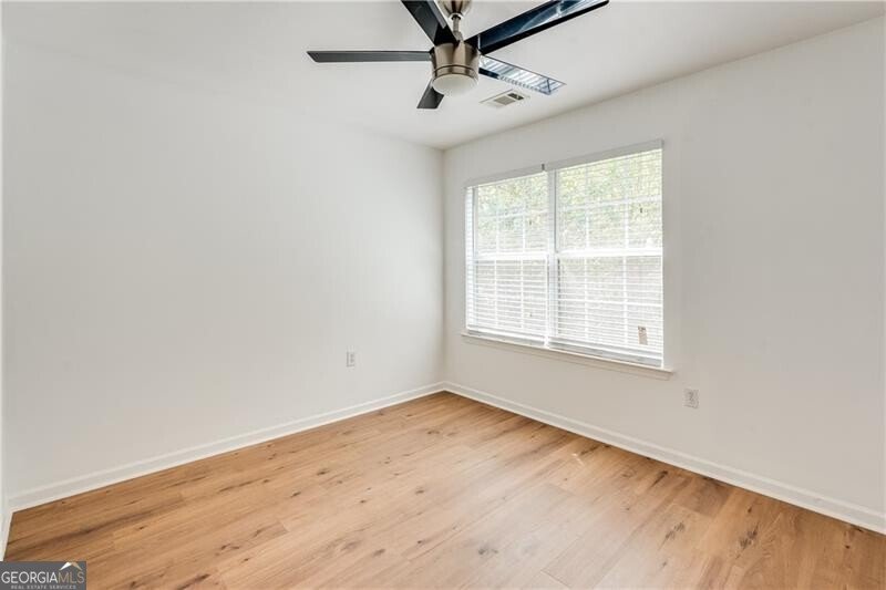 2546 Laurel Circle Atlanta - 30