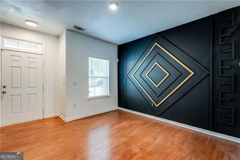 2546 Laurel Circle Atlanta - 6