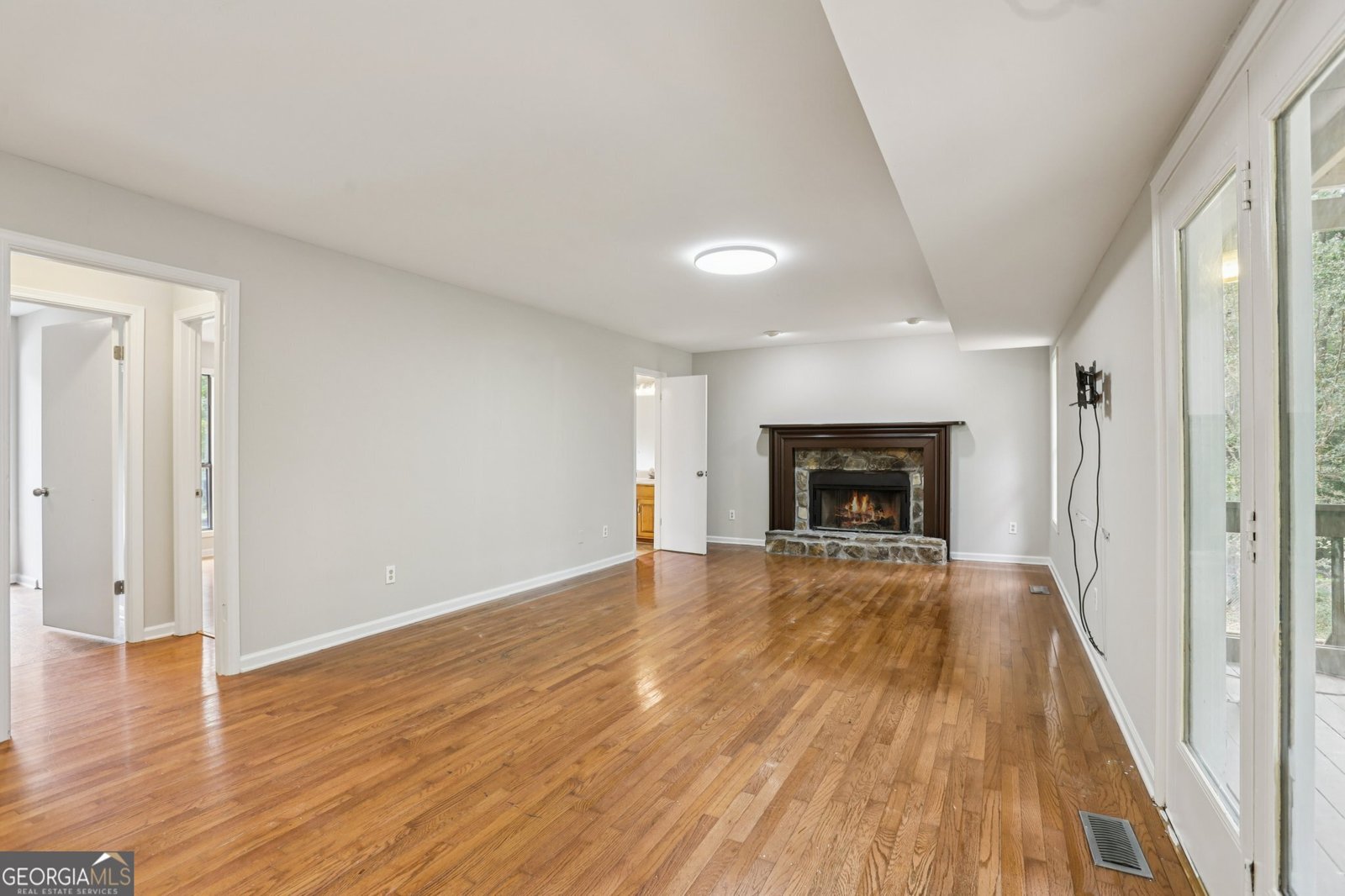 270 Saint Simons Cove Lawrenceville - 25