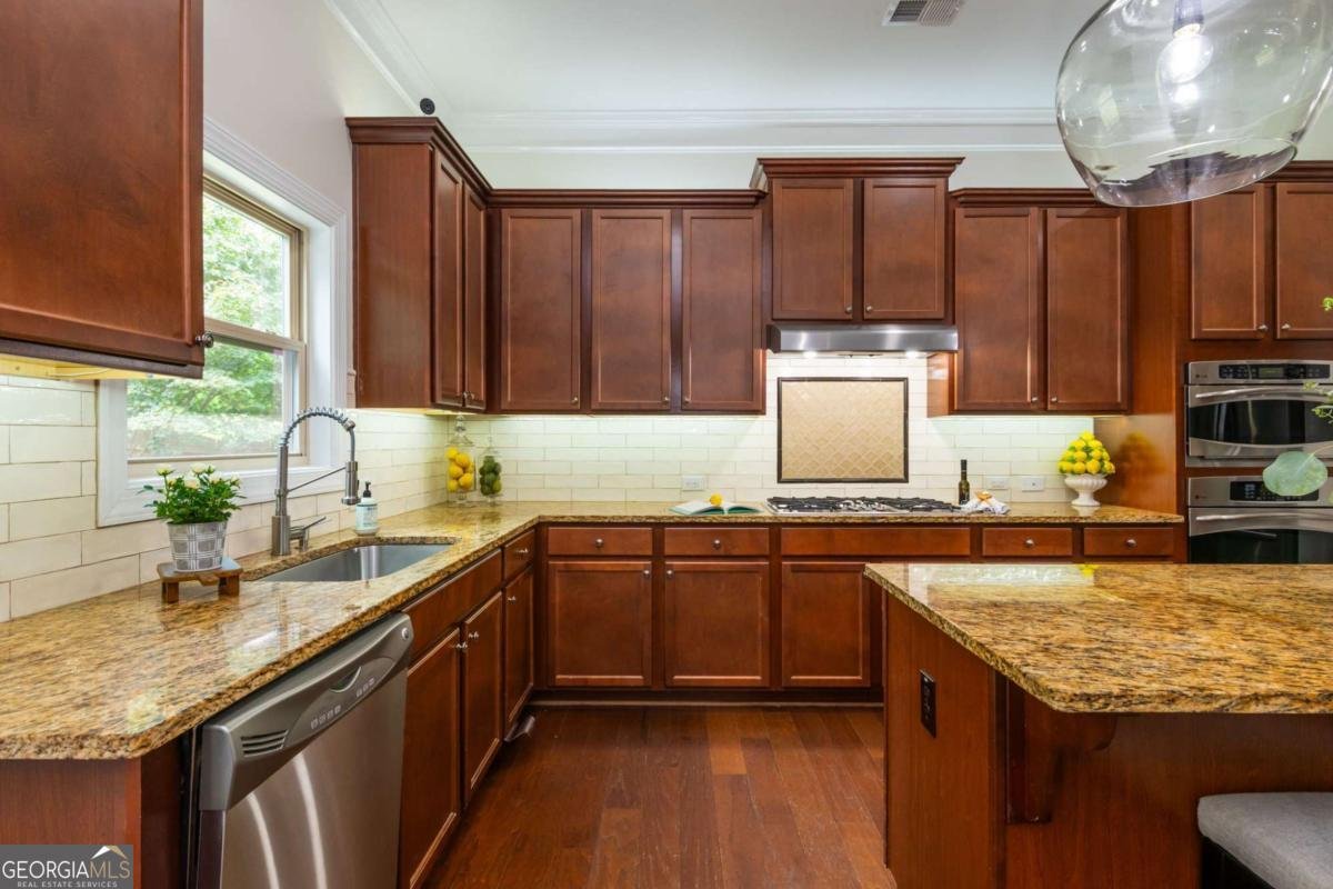 2571 Walden Estates Drive Marietta - 30