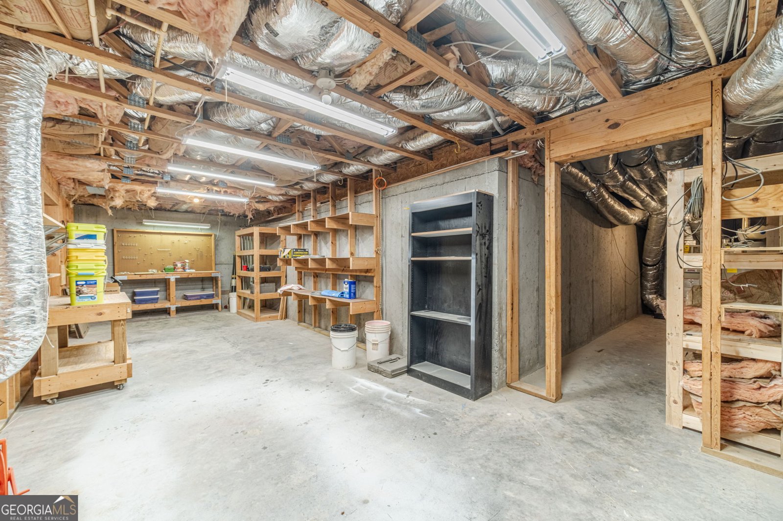 2265 Cobble Creek Lane Grayson - 48