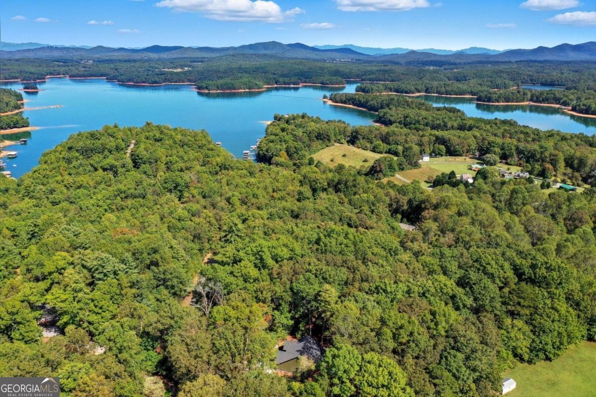 125 Arrowood Landing Blairsville - 37