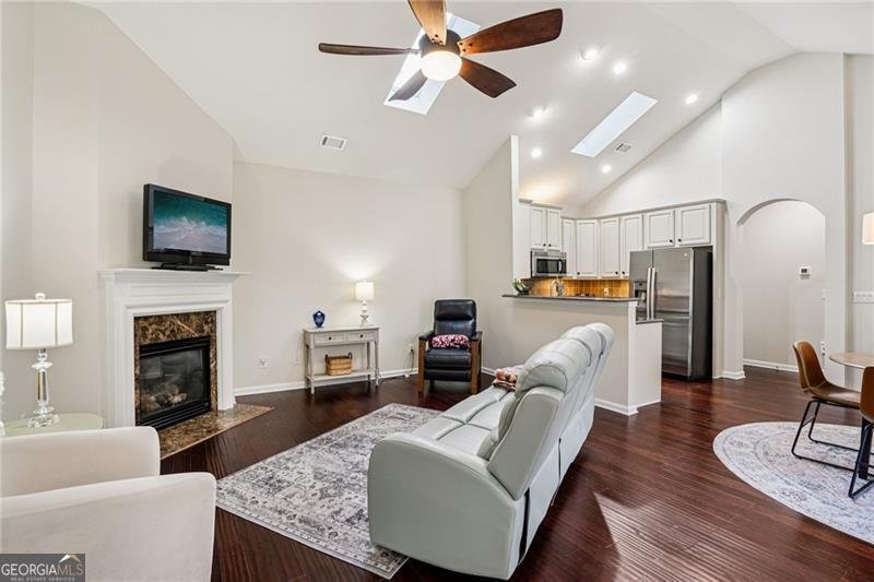 206 Oakleaf Drive Acworth - 2