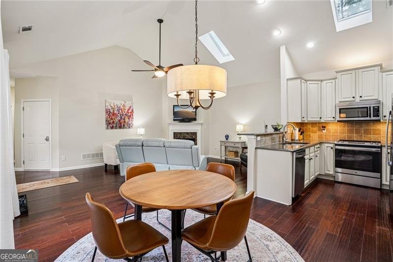 206 Oakleaf Drive Acworth - 4