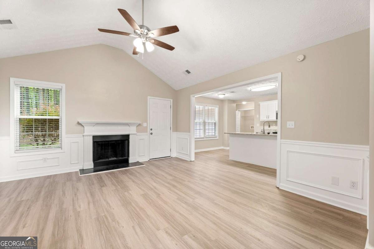 431 Windermere Drive Loganville - 2