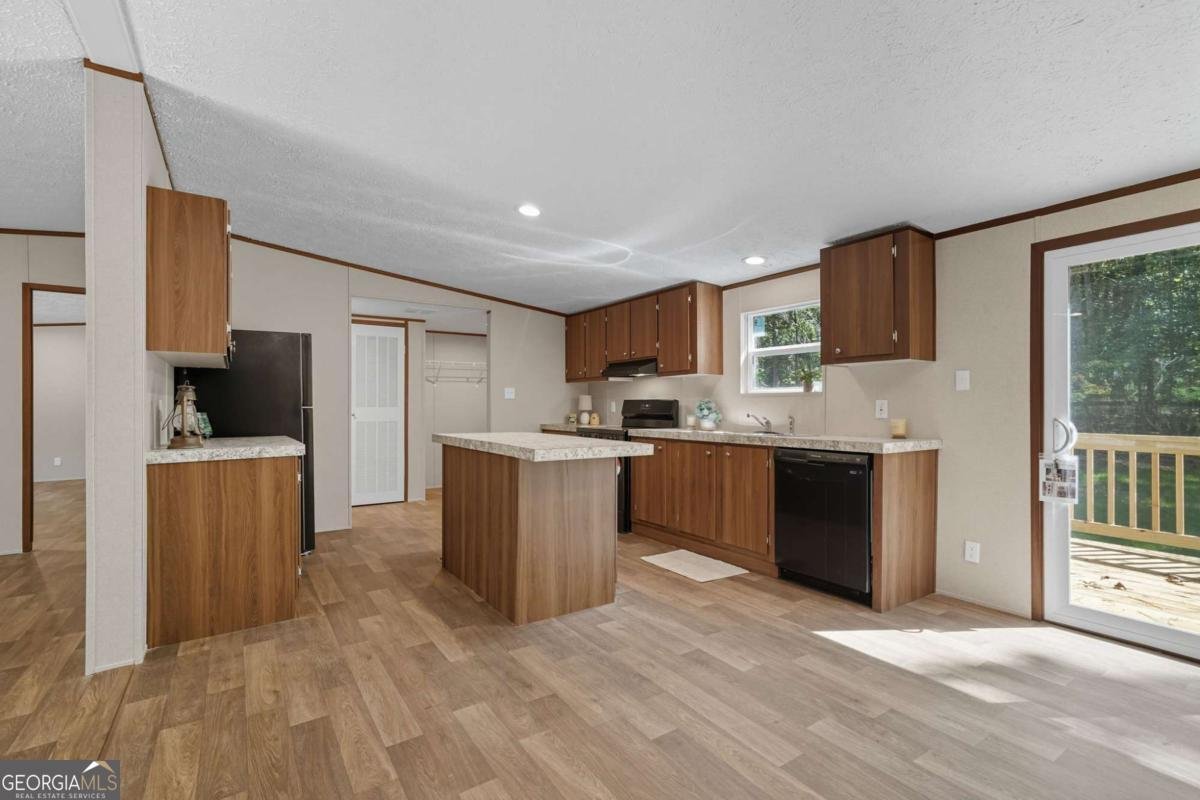 575 Cherokee Forest Park Drive Ball Ground - 10