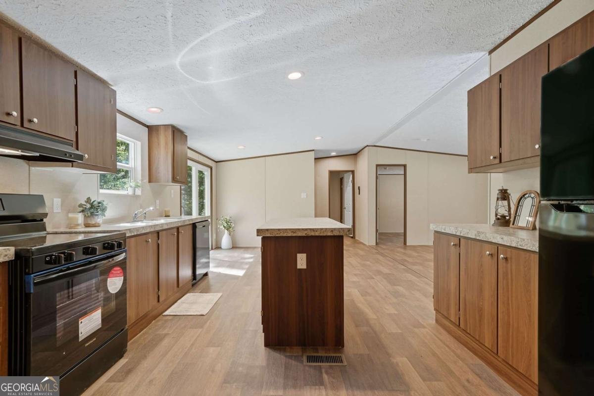 575 Cherokee Forest Park Drive Ball Ground - 13