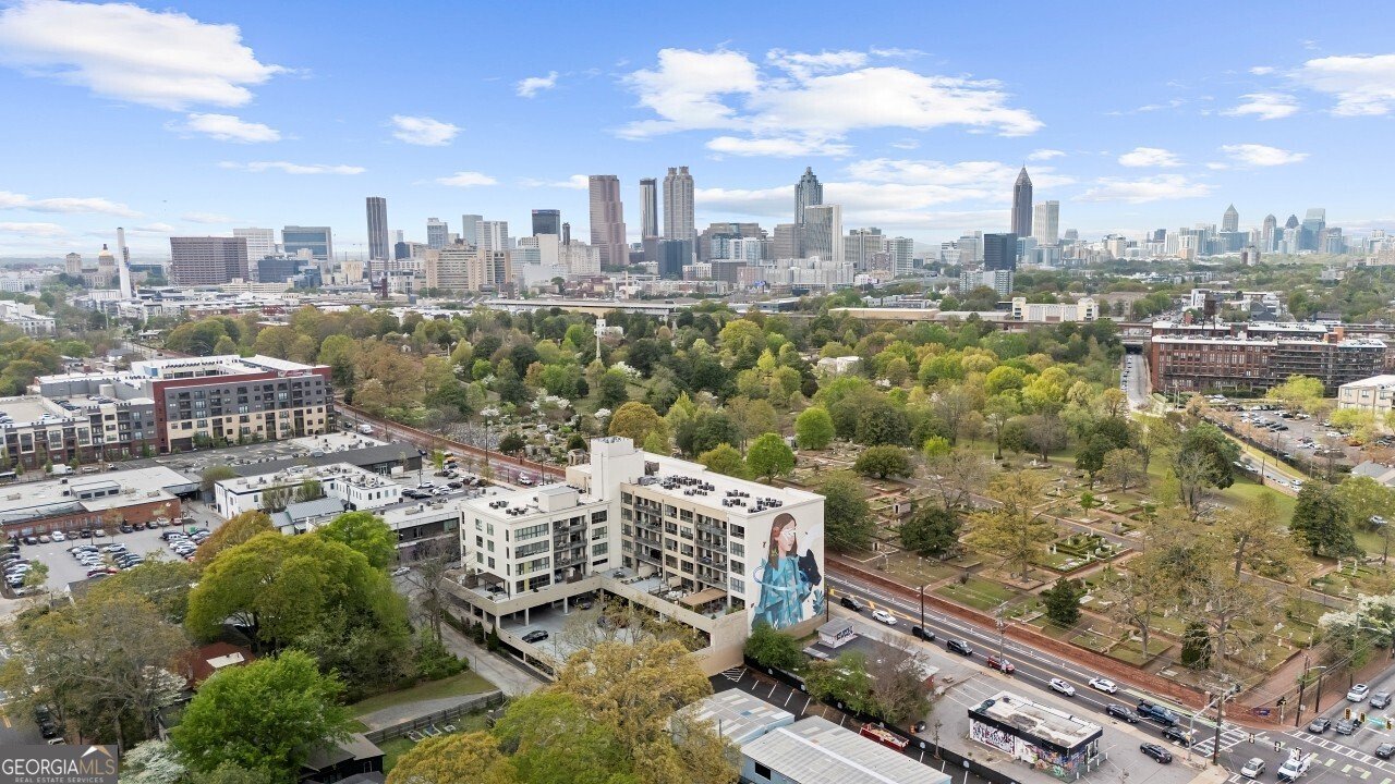 563 Memorial Drive Atlanta - 37