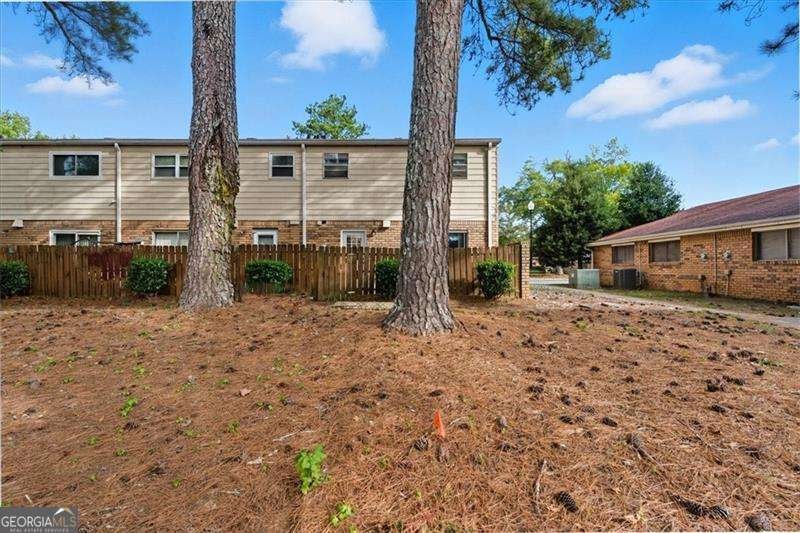 4701 Flat Shoals Road Union City - 1