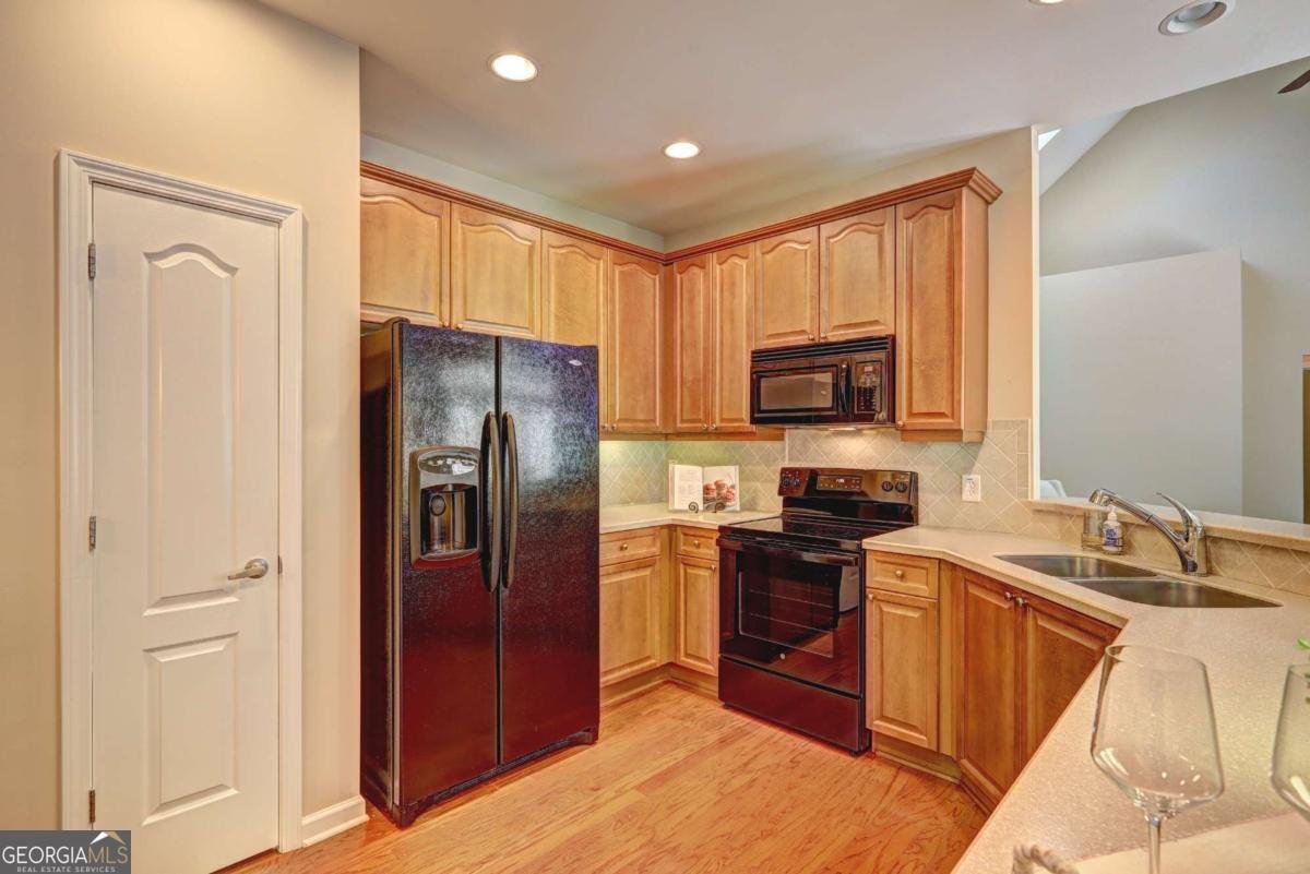 344 Glens Way Woodstock - 18