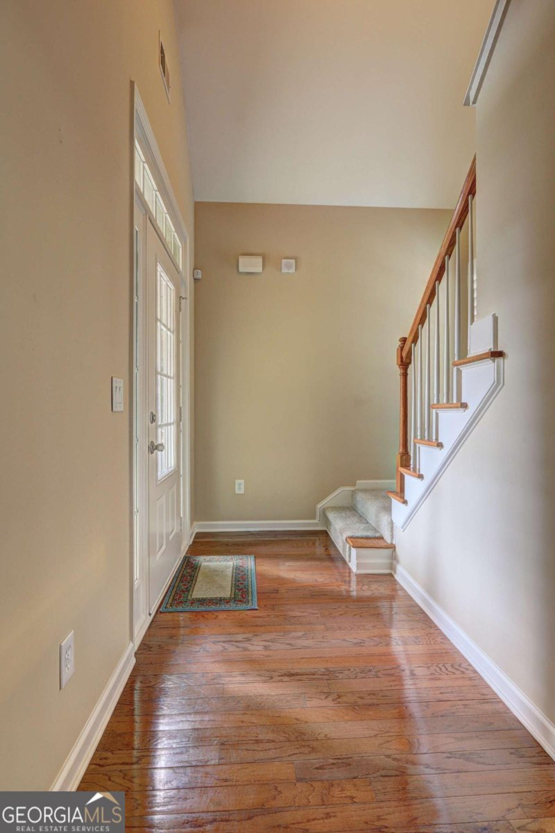 344 Glens Way Woodstock - 9