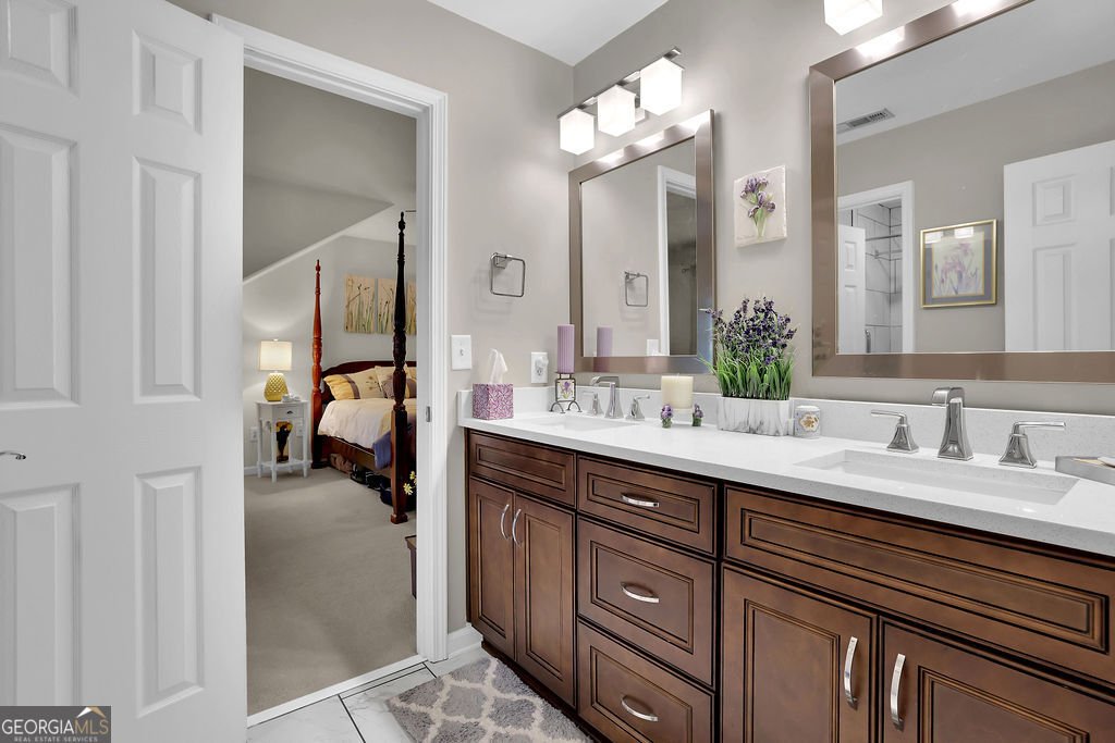 1315 Freedom Lane Roswell - 18