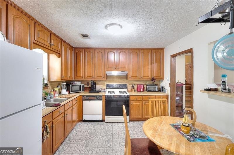 4596 MOSSY Lane Lilburn - 3