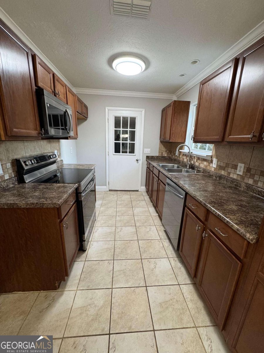 1621 Meadowood Drive Waycross - 5