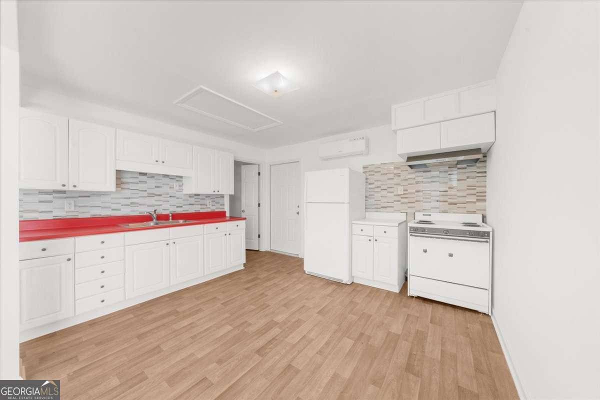 518 Overlook Drive Dawsonville - 1