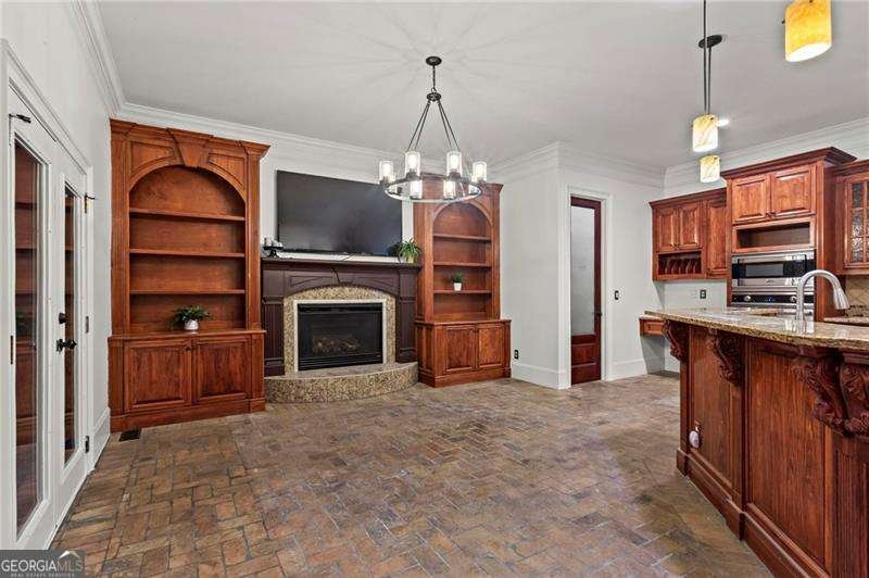 2353 HABERSHAM Drive Marietta - 19