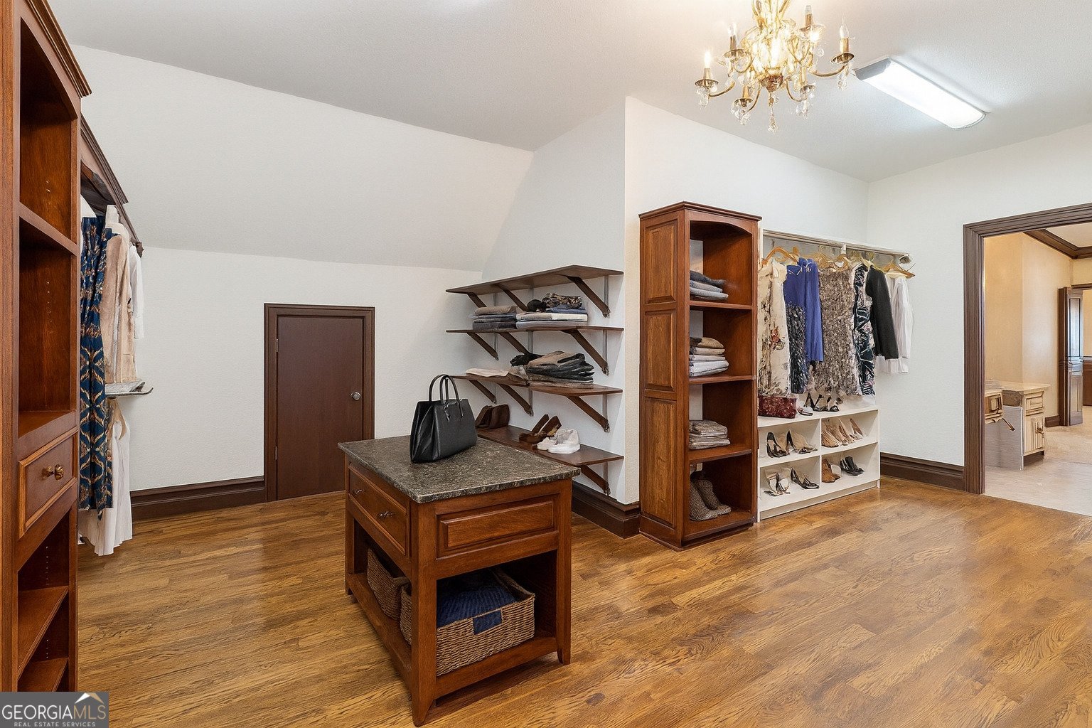 2353 HABERSHAM Drive Marietta - 26