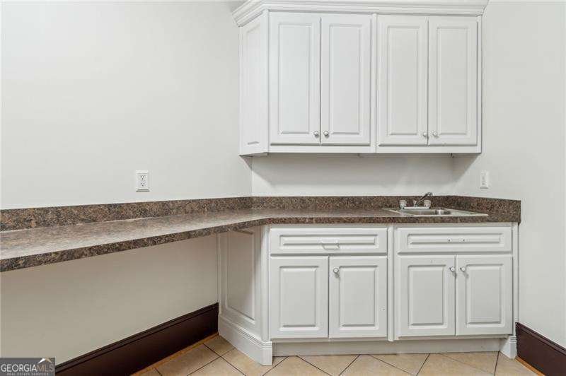 2353 HABERSHAM Drive Marietta - 29