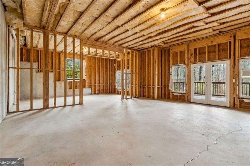 2353 HABERSHAM Drive Marietta - 42