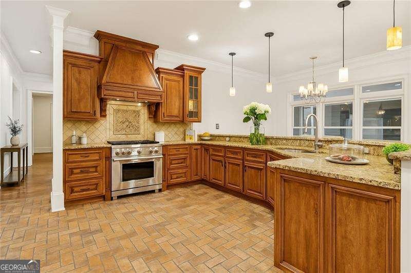 2353 HABERSHAM Drive Marietta - 5