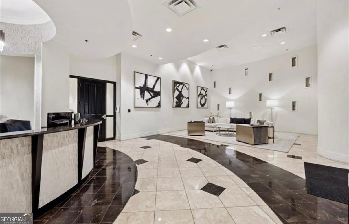 3040 Peachtree Road Atlanta - 32