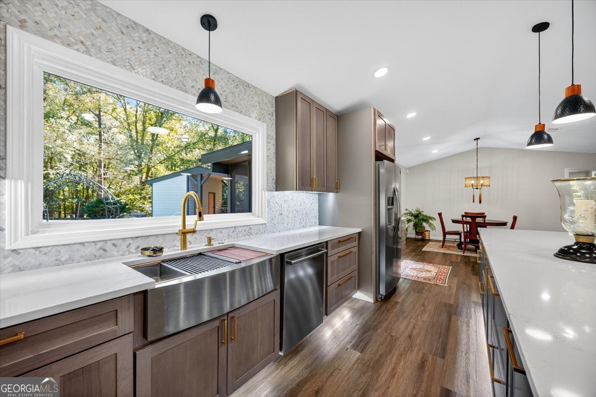 1498 Beaver Oaks Drive Macon - 2