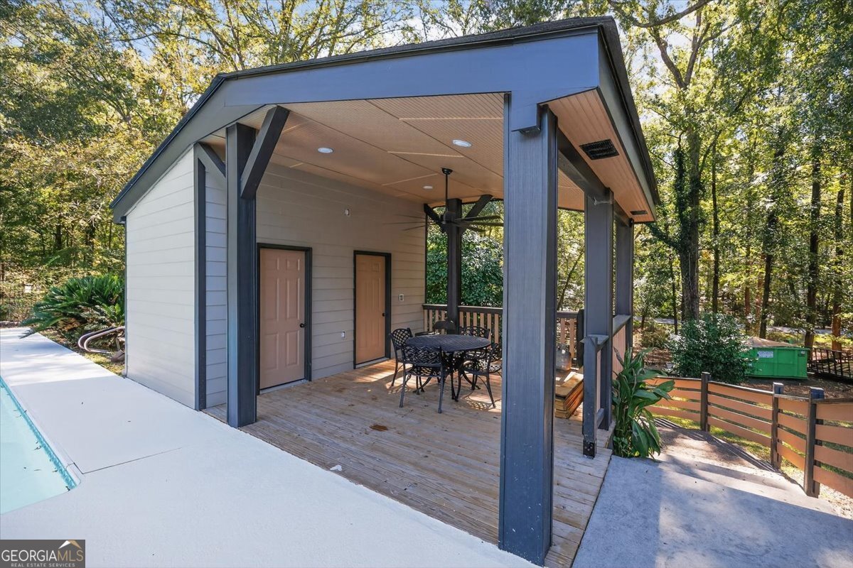 1498 Beaver Oaks Drive Macon - 25