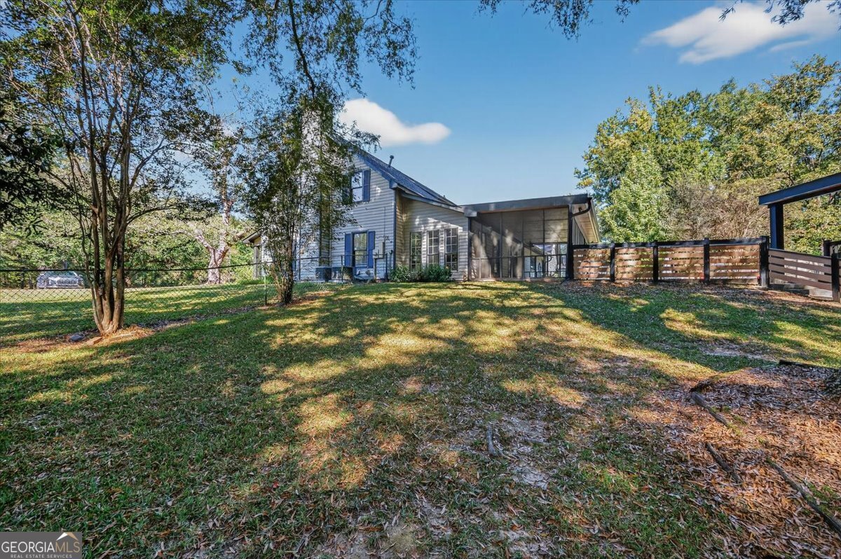 1498 Beaver Oaks Drive Macon - 32