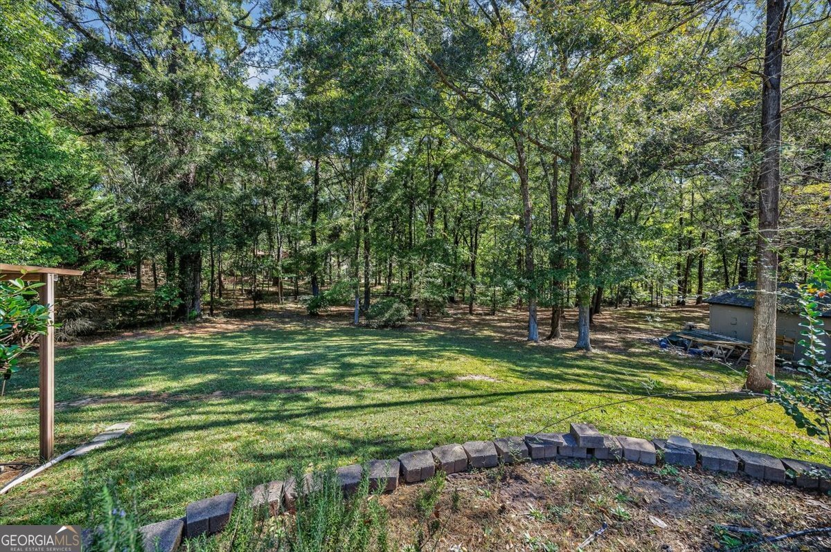 1498 Beaver Oaks Drive Macon - 33