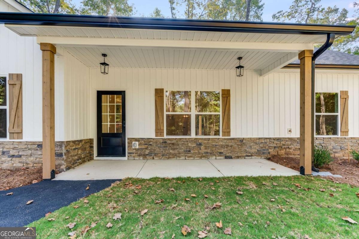 1517 Winn Road Douglasville - 4