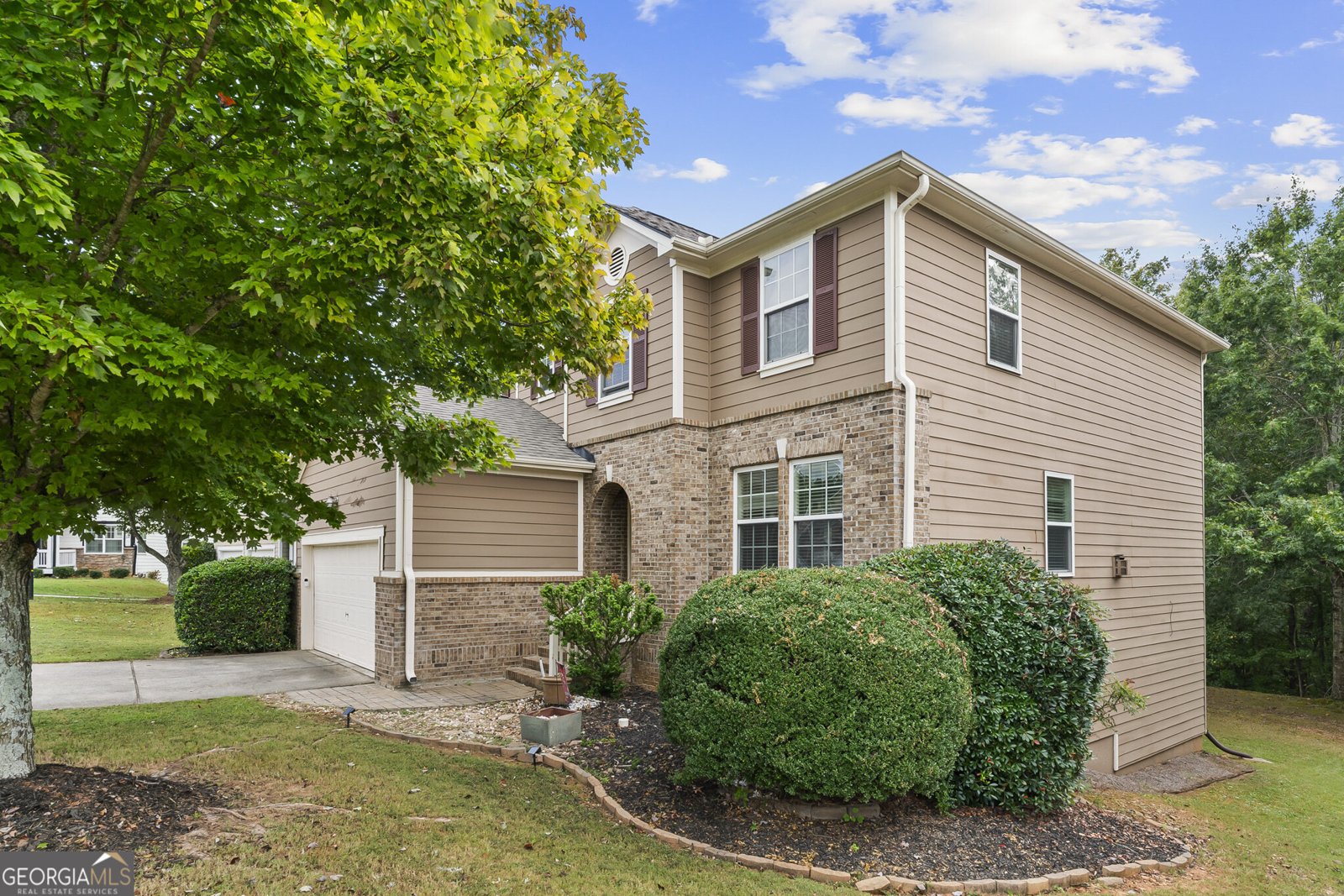 973 Forest Knoll Court Lithia Springs - 2