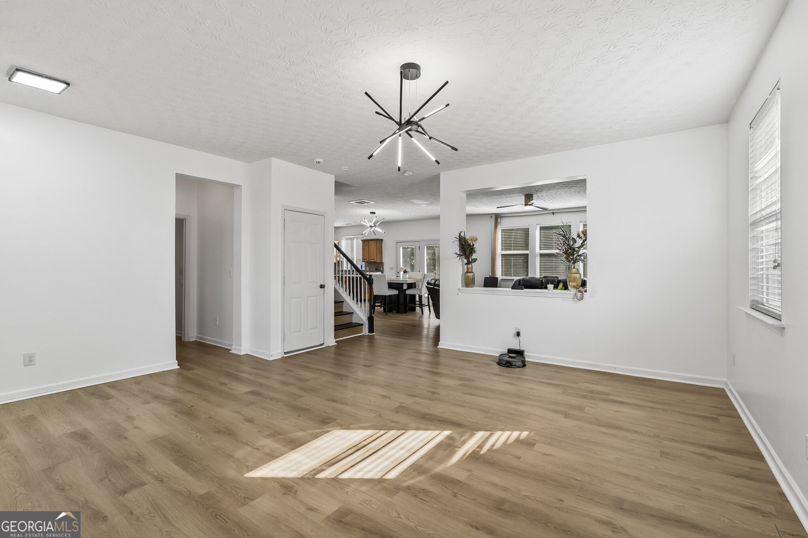 973 Forest Knoll Court Lithia Springs - 8